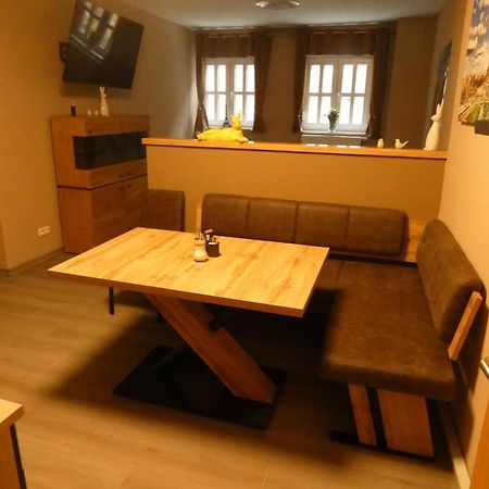 Paris Apartment ชวานดอร์ฟ อิน บาเยิร์น ภายนอก รูปภาพ