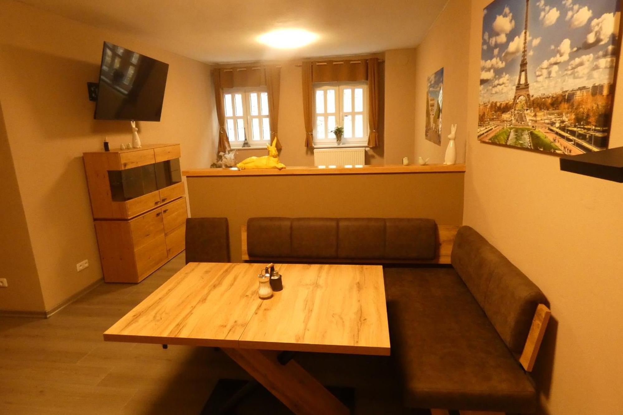 Paris Apartment ชวานดอร์ฟ อิน บาเยิร์น ภายนอก รูปภาพ